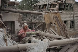 Rusko soustřeďuje síly u Dopropillje a čeká na mlhu - Novinky